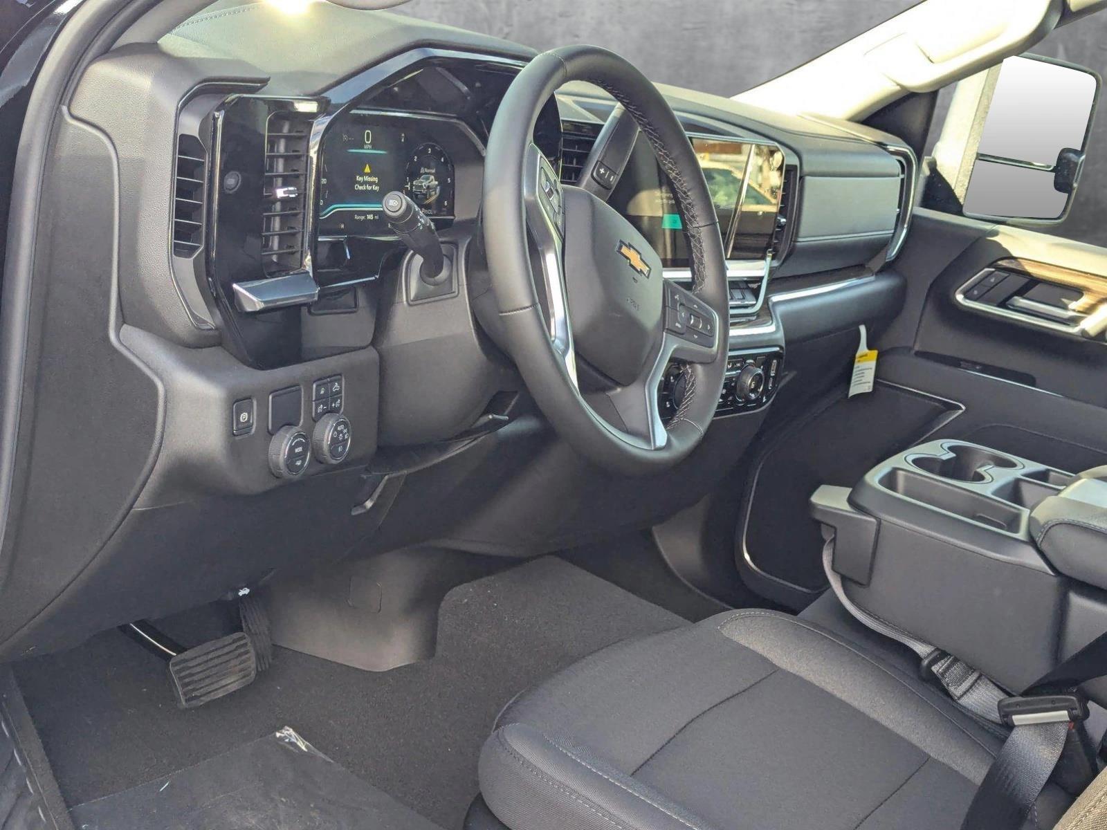 2025 Chevrolet Silverado 2500 HD Vehicle Photo in GREENACRES, FL 33463-3207