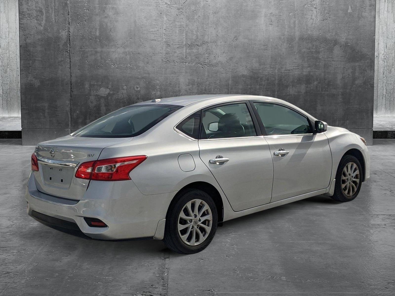 2011 Toyota Camry Vehicle Photo in Pembroke Pines , FL 33084