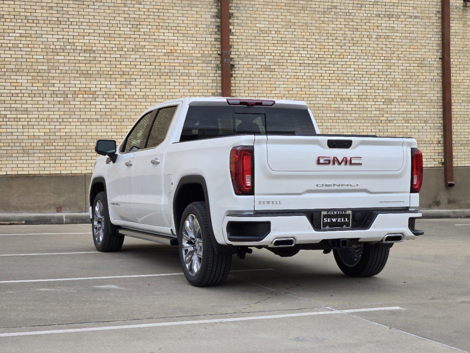 2025 GMC Sierra 1500 Vehicle Photo in DALLAS, TX 75209-3016