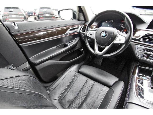 2022 BMW 740i Vehicle Photo in ROSENBERG, TX 77471