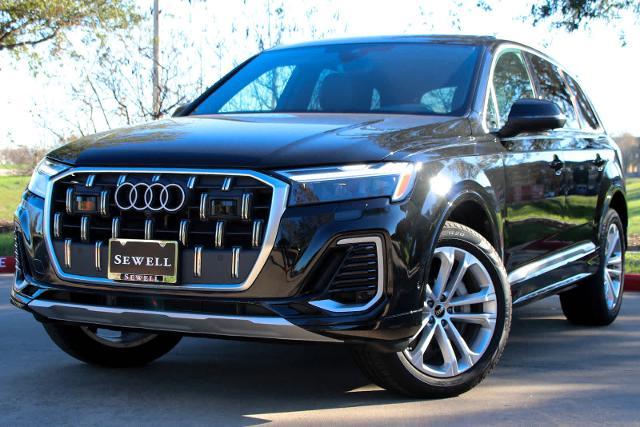 2025 Audi Q7 Vehicle Photo in SUGAR LAND, TX 77478