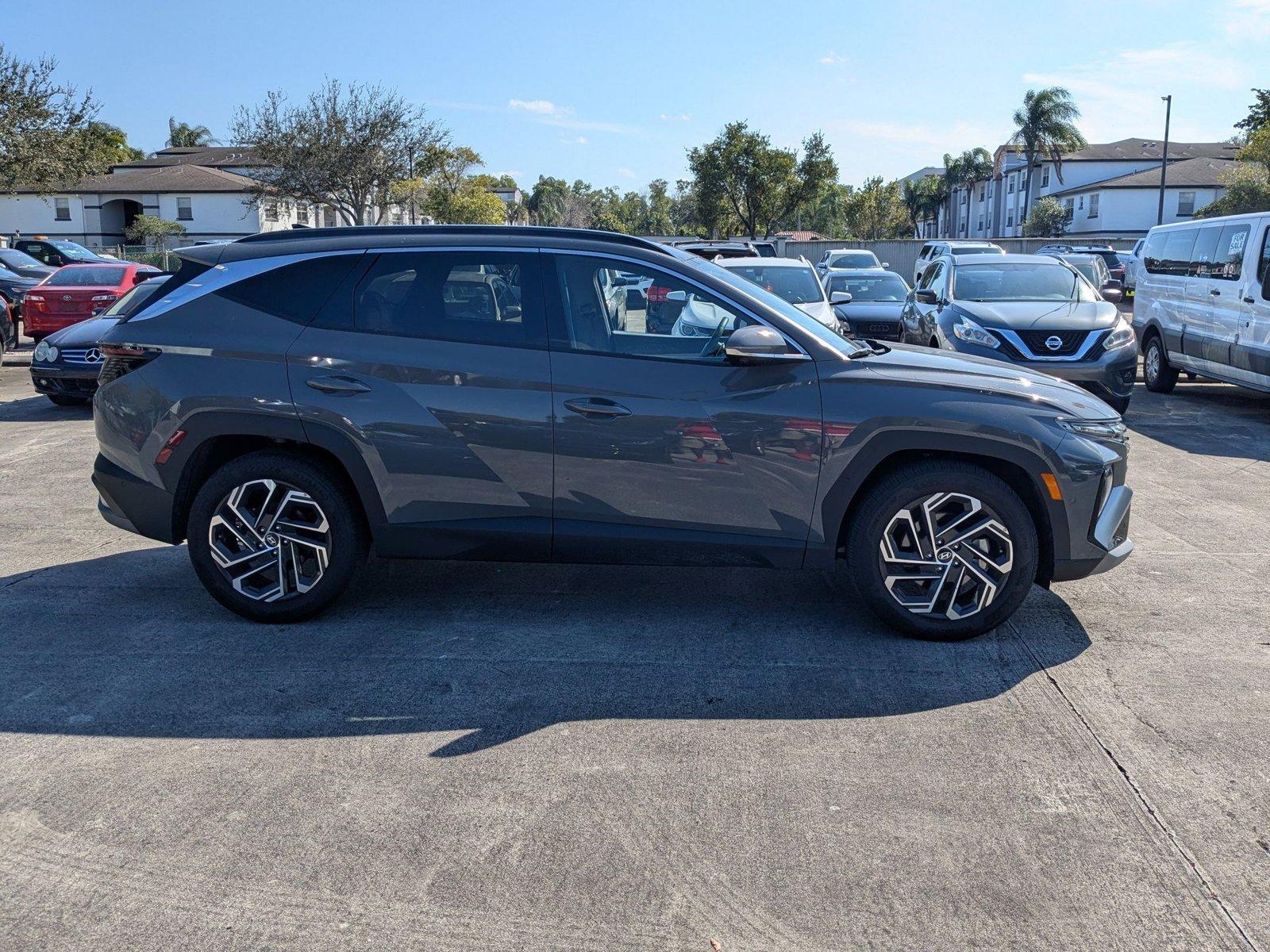 2025 Hyundai Tucson Vehicle Photo in PEMBROKE PINES, FL 33024-6534