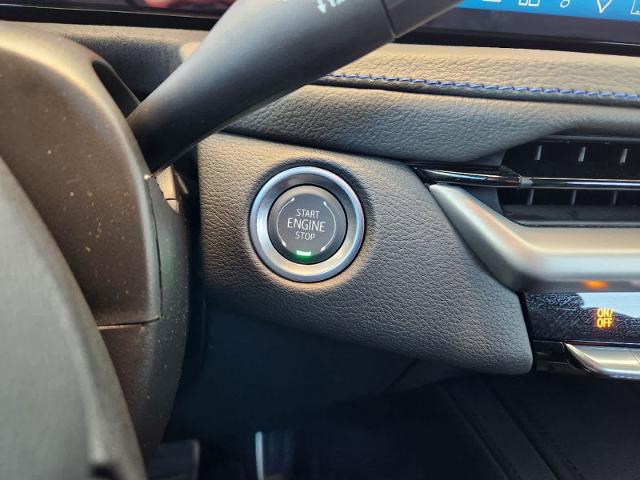 2025 Cadillac XT4 Vehicle Photo in HOUSTON, TX 77079