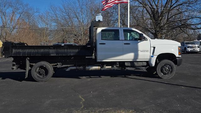 2024 Chevrolet Silverado Chassis Cab Vehicle Photo in INDEPENDENCE, MO 64055-1314