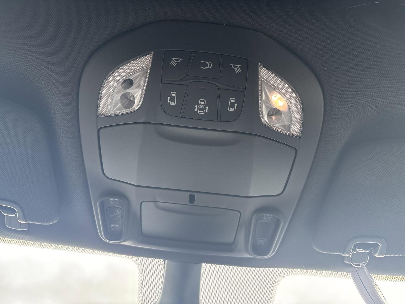 2025 Chrysler Pacifica Vehicle Photo in Mechanicsburg, PA 17050-1707