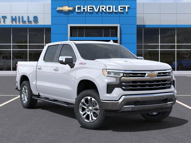 2025 Chevrolet Silverado 1500 Vehicle Photo in Roslyn, NY 11576