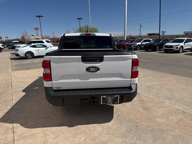 2025 Ford Maverick Vehicle Photo in Winslow, AZ 86047-2439
