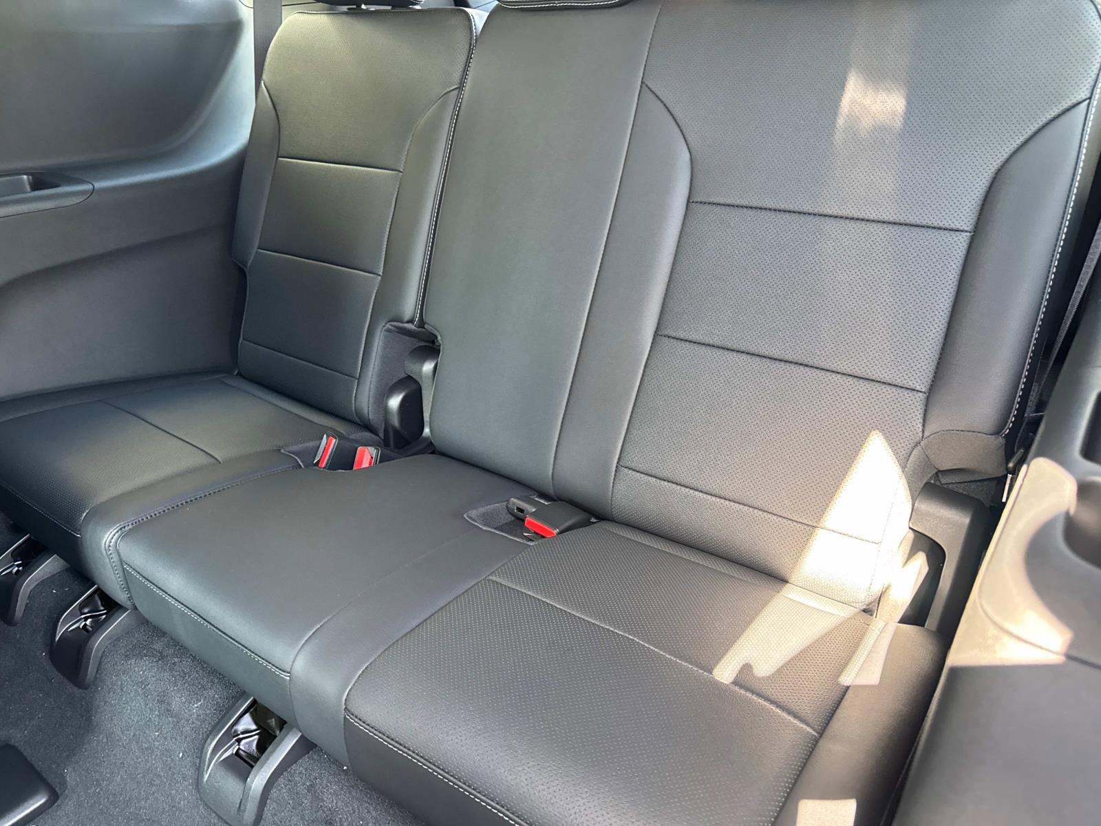 2025 Chevrolet Traverse Vehicle Photo in LOS ANGELES, CA 90007-3794