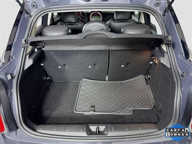 2018 MINI Cooper S Hardtop 4 Door Vehicle Photo in Puyallup, WA 98371
