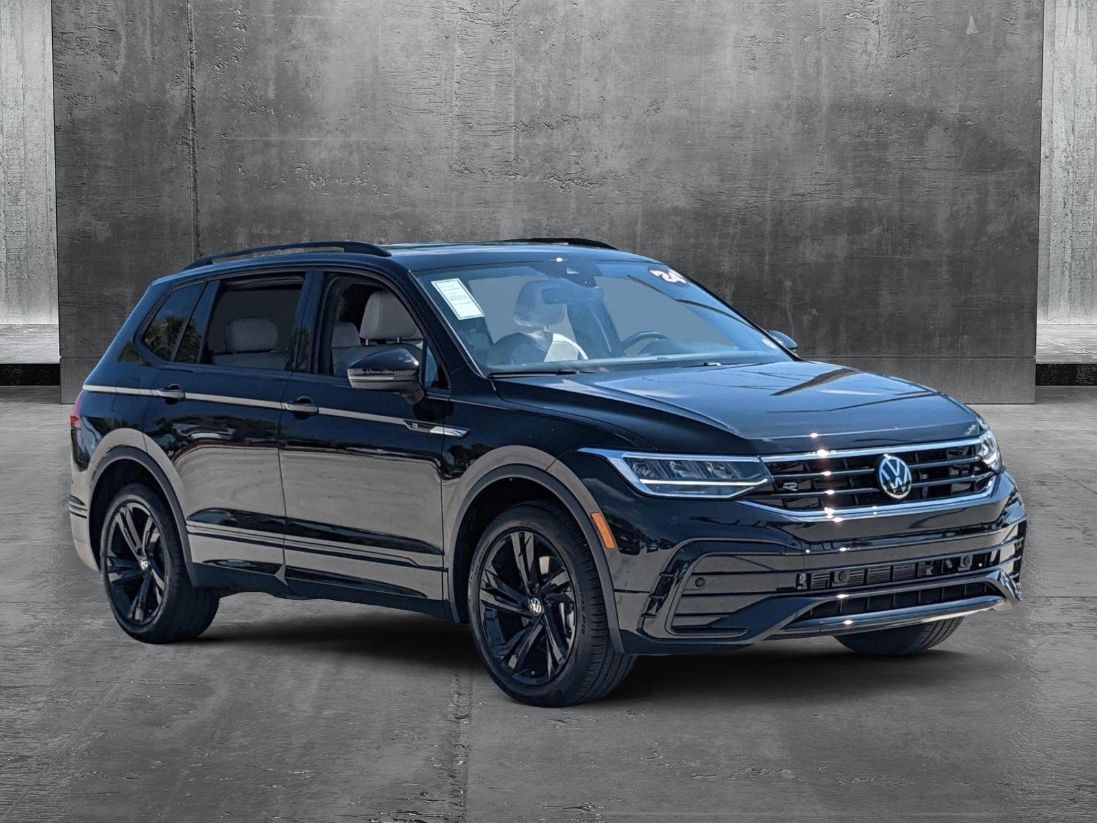 2024 Volkswagen Tiguan Vehicle Photo in Davie, FL 33331