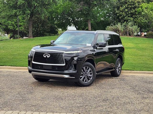 2025 INFINITI QX80 Vehicle Photo in Fort Worth, TX 76132