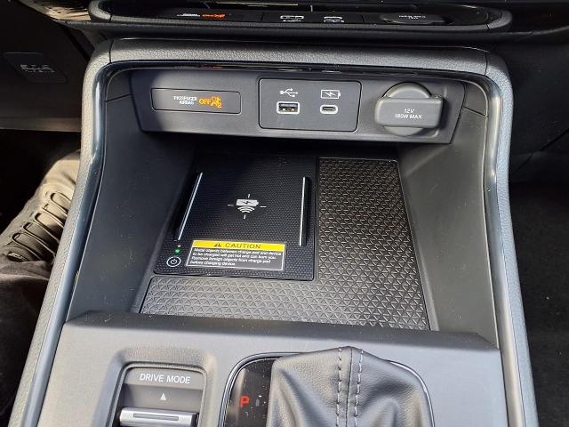 2025 Honda CR-V Vehicle Photo in Oshkosh, WI 54904