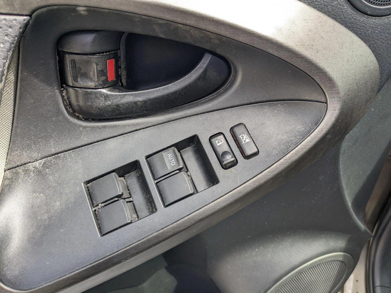 2011 Toyota RAV4 Vehicle Photo in Davie, FL 33331