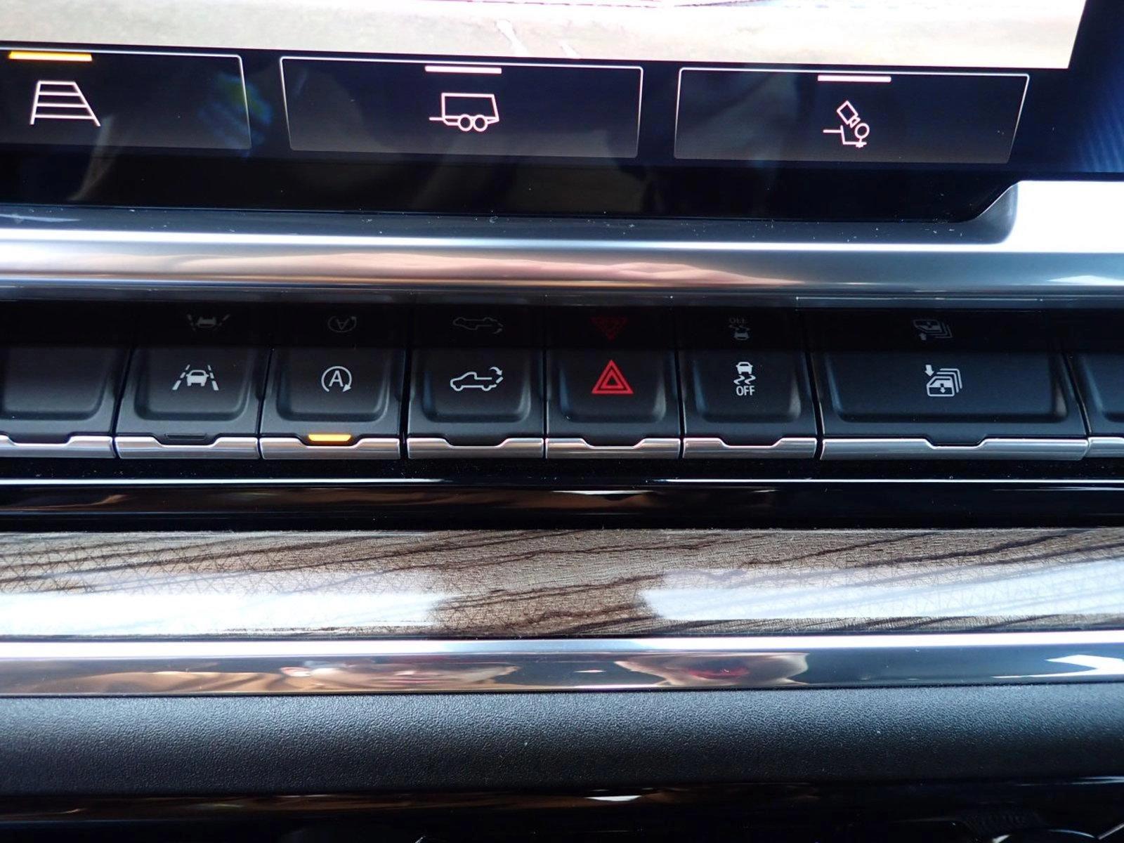 2023 Chevrolet Silverado 1500 Vehicle Photo in DENVER, CO 80221-3610