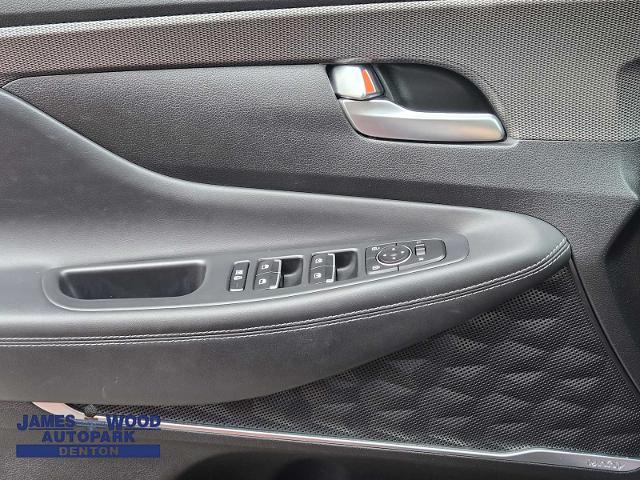 2020 Hyundai SANTA FE Vehicle Photo in DENTON, TX 76210-9321