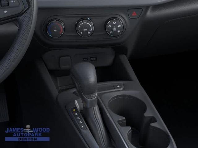 2024 Chevrolet Trax Vehicle Photo in DENTON, TX 76210-9321
