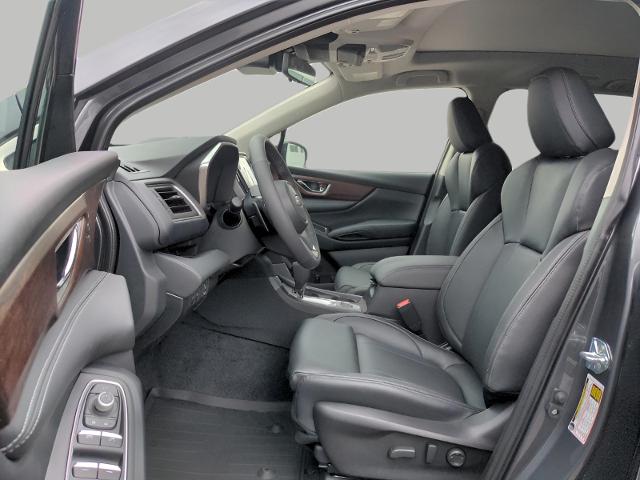 2025 Subaru Ascent Vehicle Photo in Green Bay, WI 54304