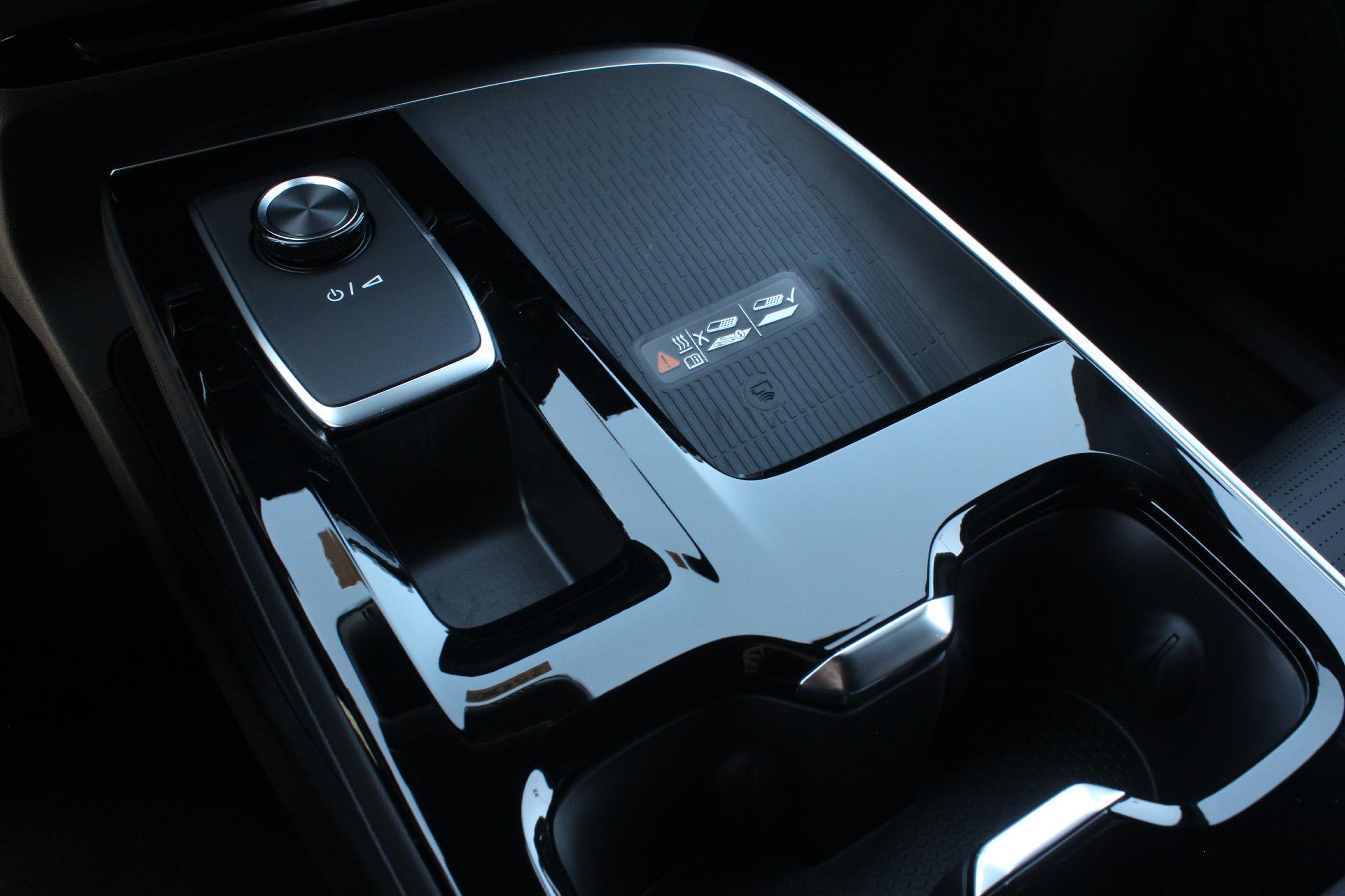 2025 Buick Enclave Vehicle Photo in AURORA, CO 80012-4011