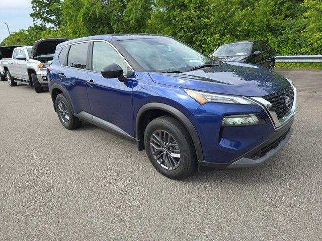 2023 Nissan Rogue Vehicle Photo in Pleasant Hills, PA 15236