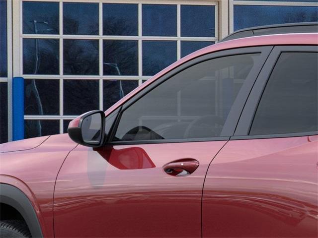 2025 Chevrolet Trax Vehicle Photo in ENGLEWOOD, CO 80113-6708