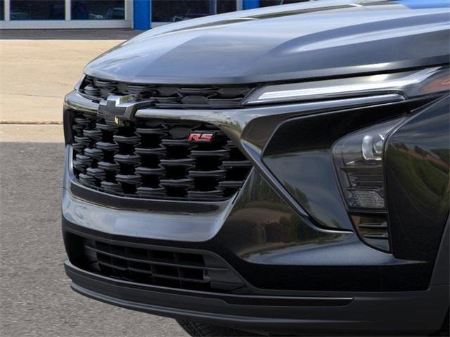 2025 Chevrolet Trax Vehicle Photo in ENGLEWOOD, CO 80113-6708