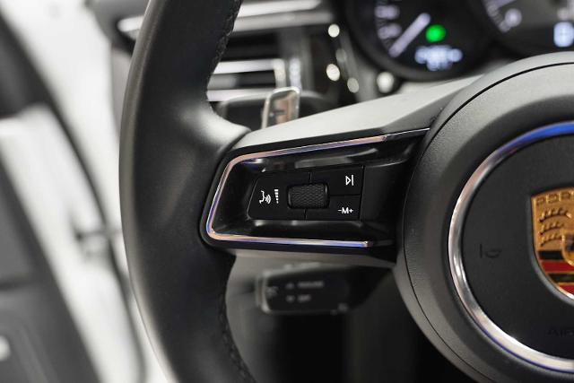 2022 Porsche Macan Vehicle Photo in GRAPEVINE, TX 76051