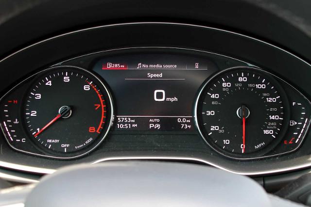 2024 Audi Q5 Vehicle Photo in SUGAR LAND, TX 77478