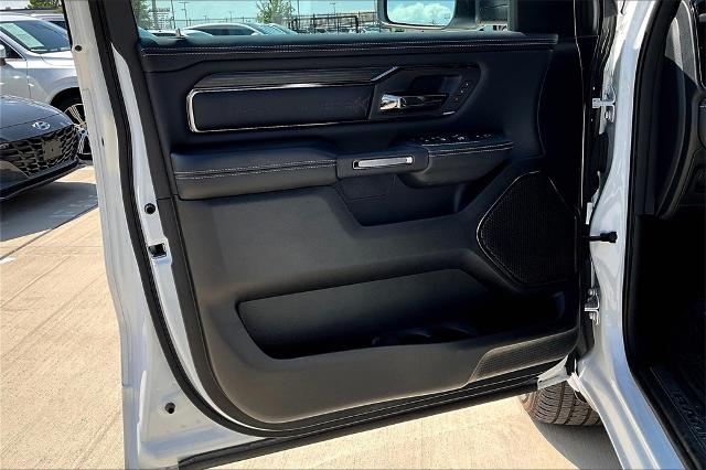 2024 Ram 1500 Vehicle Photo in Grapevine, TX 76051