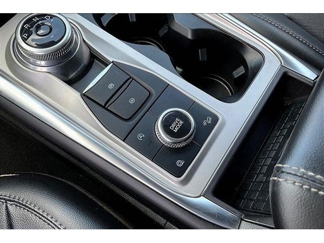 2024 Ford Explorer Vehicle Photo in San Antonio, TX 78230