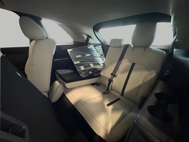 2025 Mazda CX-90 Vehicle Photo in Green Bay, WI 54304