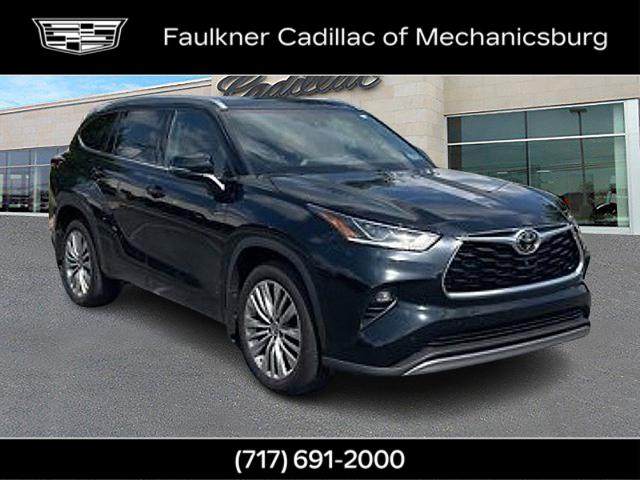 2022 Toyota Highlander Vehicle Photo in MECHANICSBURG, PA 17050-1707