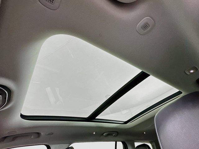 2022 Jeep Grand Cherokee L Vehicle Photo in Doylsetown, PA 18901