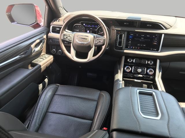 2021 GMC Yukon XL Vehicle Photo in GREEN BAY, WI 54303-3330