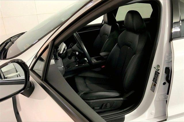 2024 Kia K5 Vehicle Photo in INDEPENDENCE, MO 64055-1314