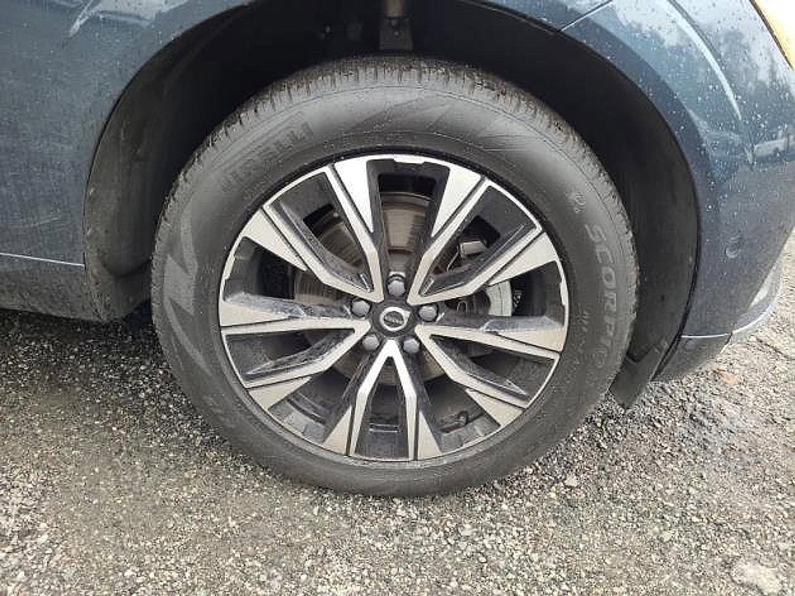 2023 Volvo XC60 Vehicle Photo in Trevose, PA 19053