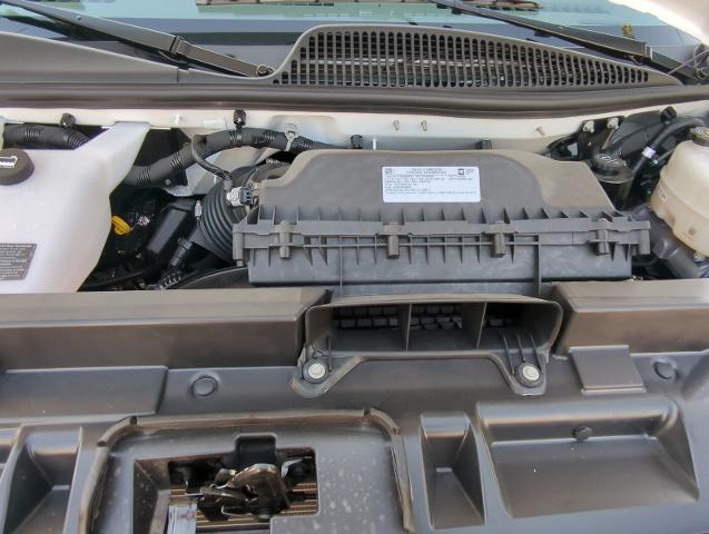 2024 GMC Savana Cutaway 3500 Vehicle Photo in PASADENA, CA 91107-3803