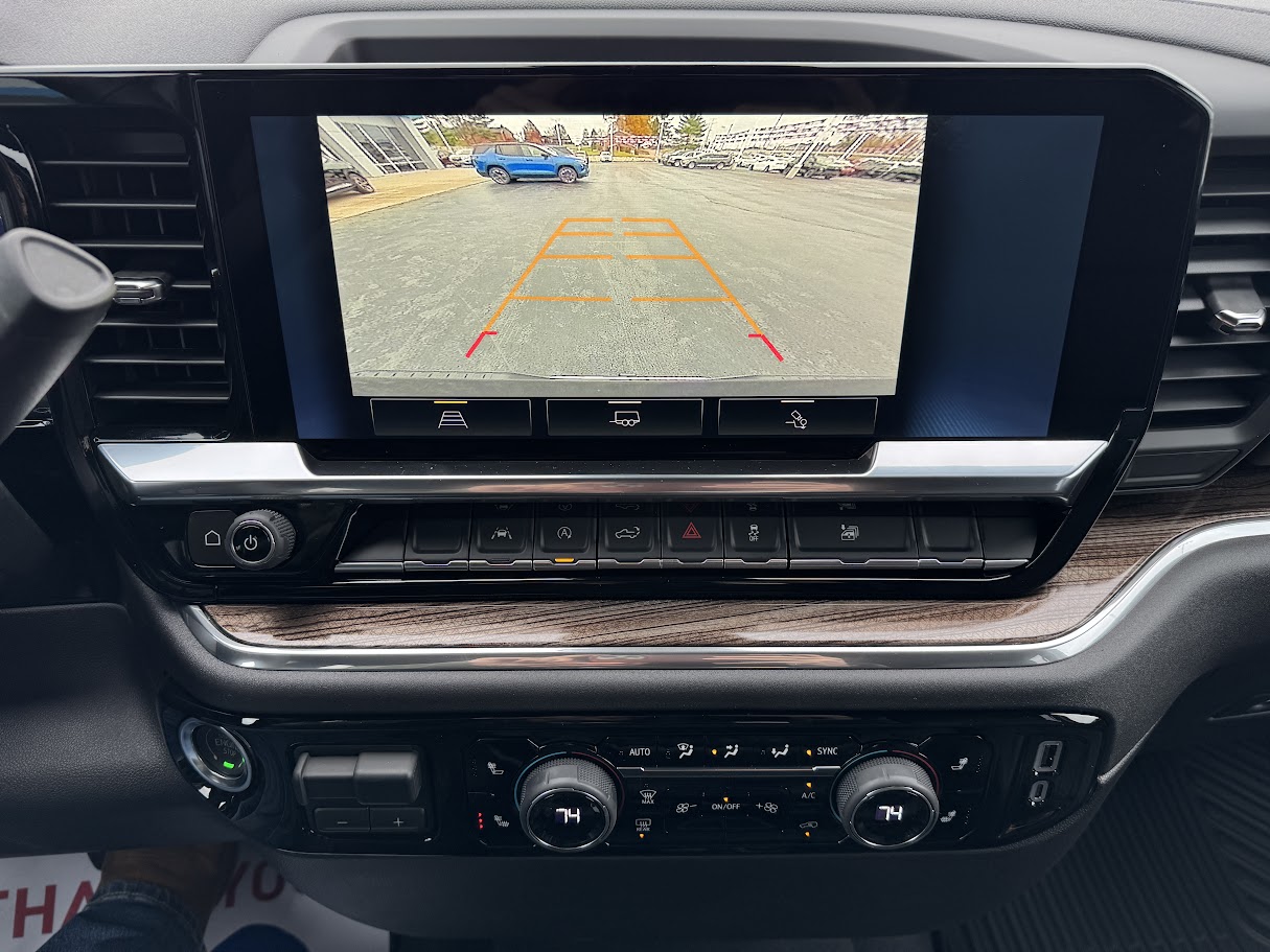 2025 Chevrolet Silverado 1500 Vehicle Photo in BOONVILLE, IN 47601-9633