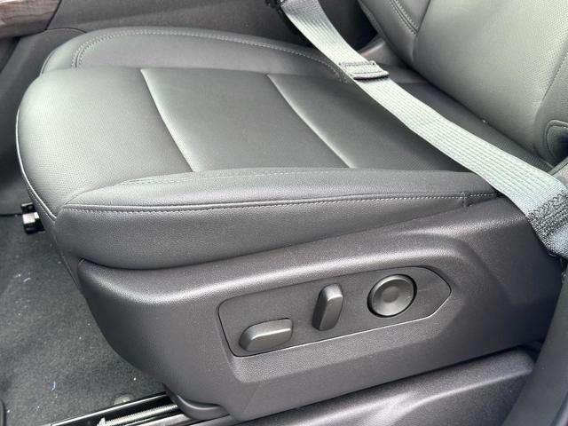 2025 Chevrolet Silverado 1500 Vehicle Photo in COLUMBIA, MO 65203-3903