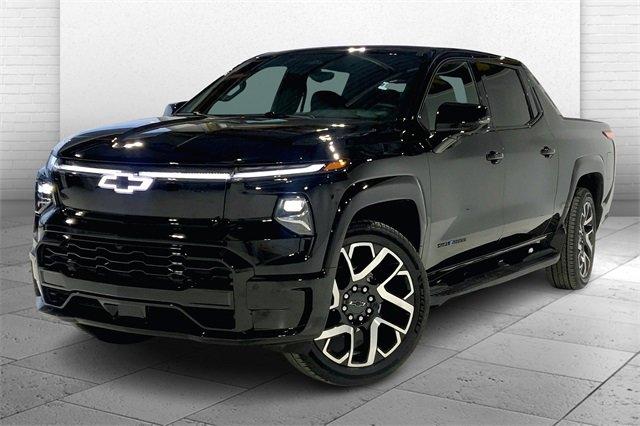2024 Chevrolet Silverado EV Vehicle Photo in TOPEKA, KS 66609-0000