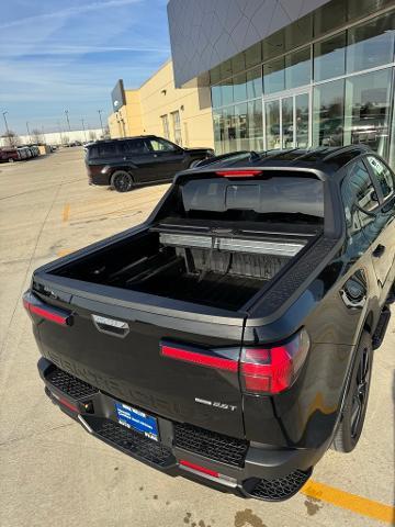 2024 Hyundai SANTA CRUZ Vehicle Photo in Peoria, IL 61615