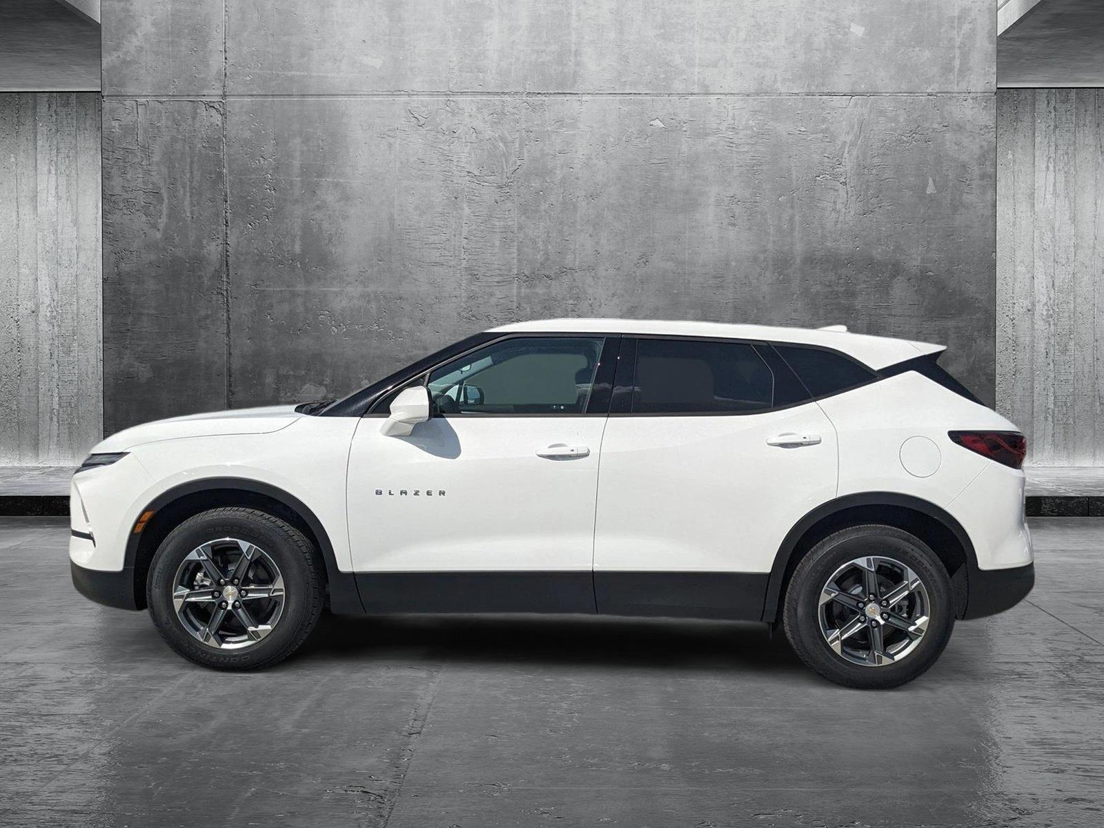2025 Chevrolet Blazer Vehicle Photo in MIAMI, FL 33172-3015