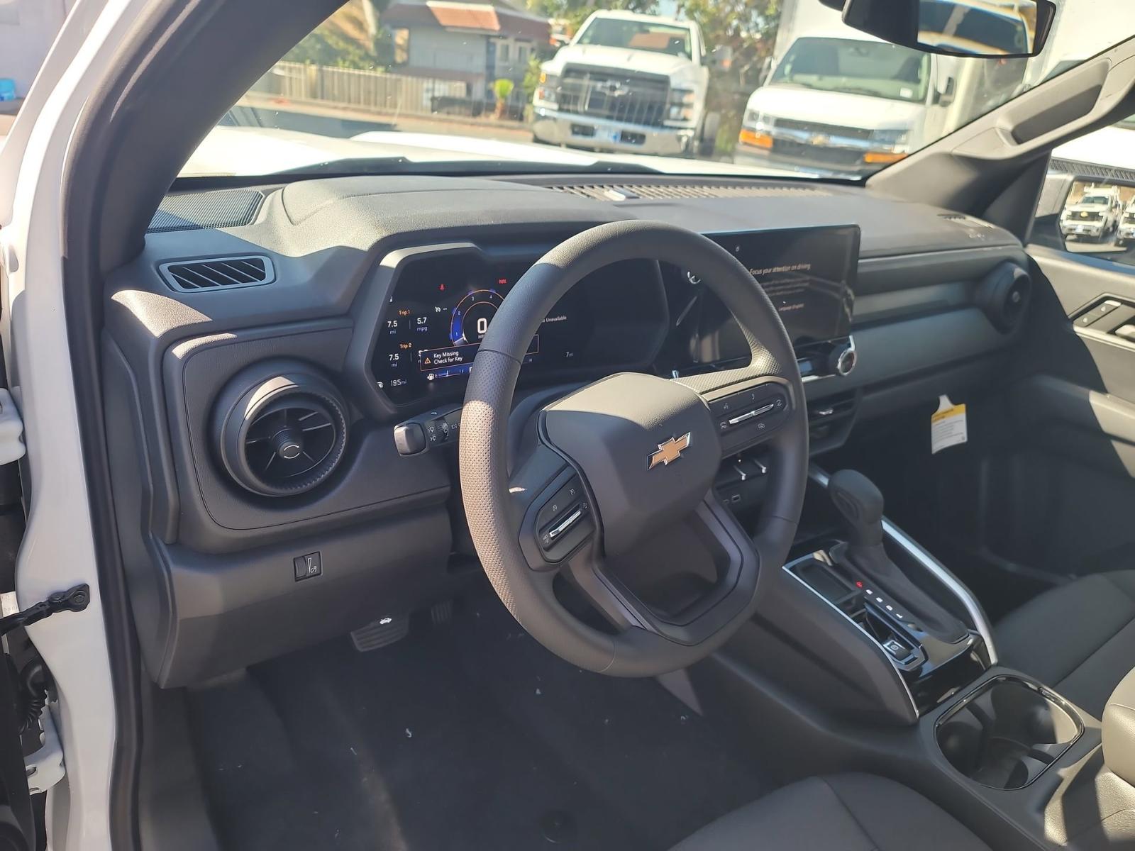 2024 Chevrolet Colorado Vehicle Photo in LA MESA, CA 91942-8211