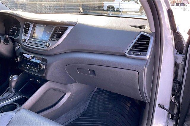 2016 Hyundai TUCSON Vehicle Photo in INDEPENDENCE, MO 64055-1314