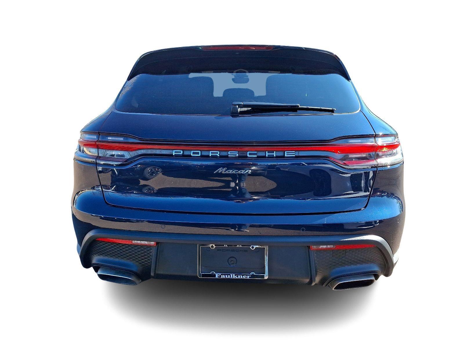 2022 Porsche Macan Vehicle Photo in Willow Grove, PA 19090