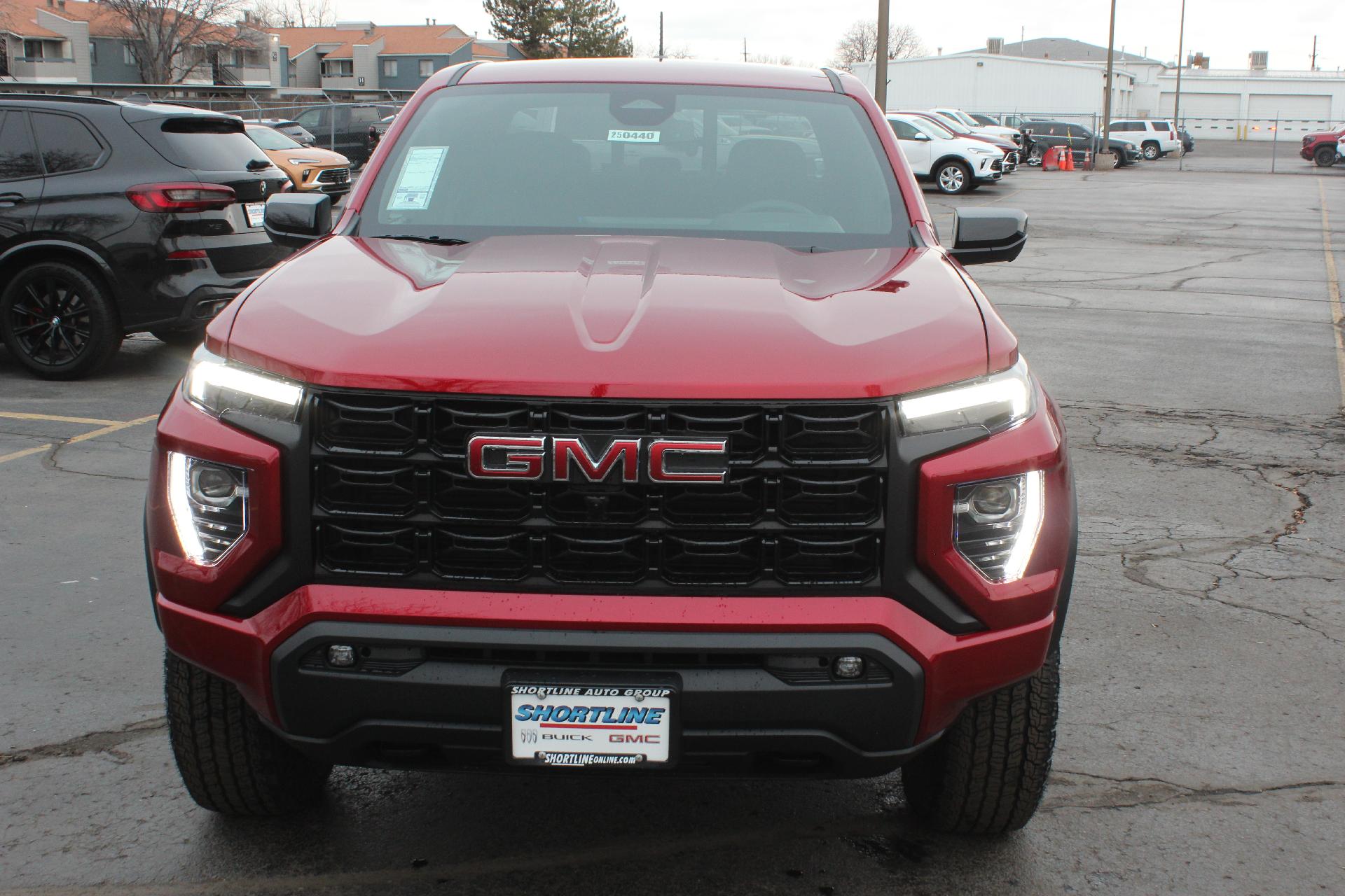 2025 GMC Canyon Vehicle Photo in AURORA, CO 80012-4011