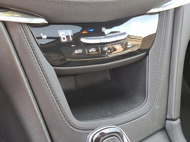 2022 Cadillac XT5 Vehicle Photo in TREVOSE, PA 19053-4984