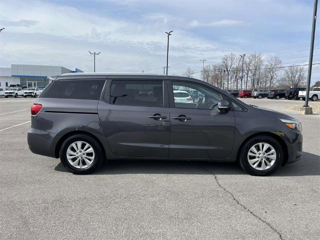 2016 Kia Sedona Vehicle Photo in ALCOA, TN 37701-3235