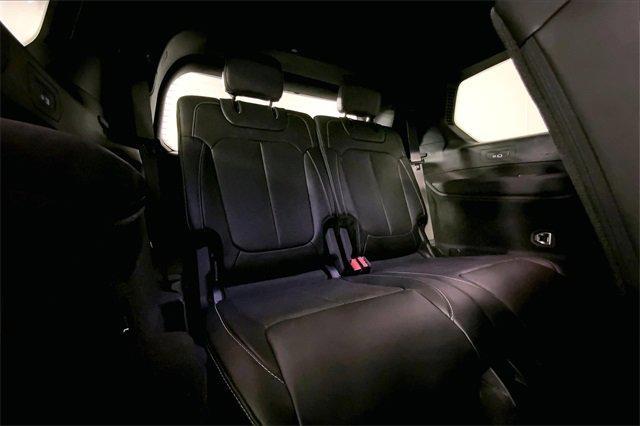 2022 Jeep Grand Cherokee L Vehicle Photo in KANSAS CITY, MO 64114-4502