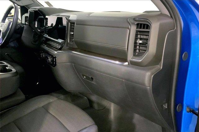 2024 Chevrolet Silverado 1500 Vehicle Photo in KANSAS CITY, MO 64114-4502