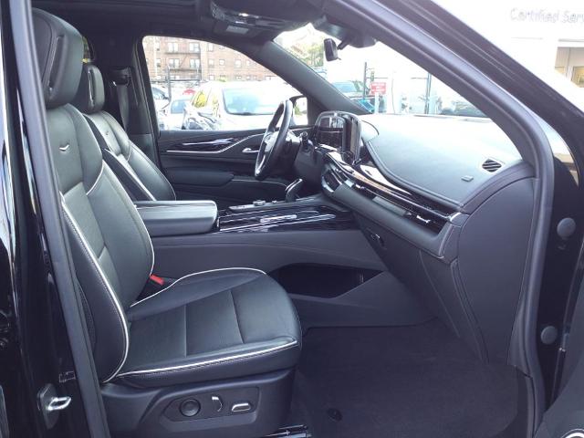 2022 Cadillac Escalade ESV Vehicle Photo in SMITHTOWN, NY 11787-5023